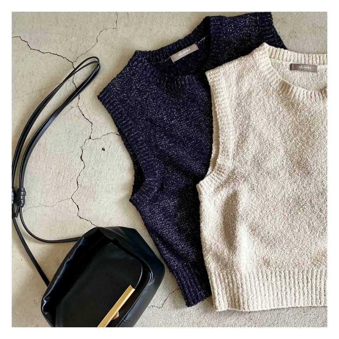 エリオポールのインスタグラム：「<GLITTER CROPPED VEST> Ref: 23003031041HN 14,300 yen  Color: IVORY×GOLD / BLACK×SILVER Size: 38 表情のある糸を使用したラメ入り生地のベスト。 クロップド丈のコンパクトなサイズ感でシャツやワンピースなどとのレイヤードにもおすすめです。  @heliopole_official #HELIOPOLE  #エリオポール」
