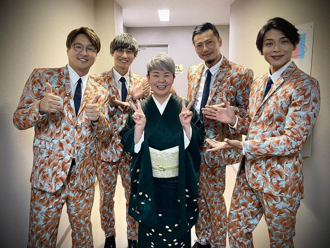 島津亜矢さんのインスタグラム写真 - (島津亜矢Instagram)「のどじまん🎤ご覧いただきありがとうございました🙏  #のどじまん #純烈 さん#島津亜矢 #歌怪獣」8月6日 15時15分 - aya.shimazu_official