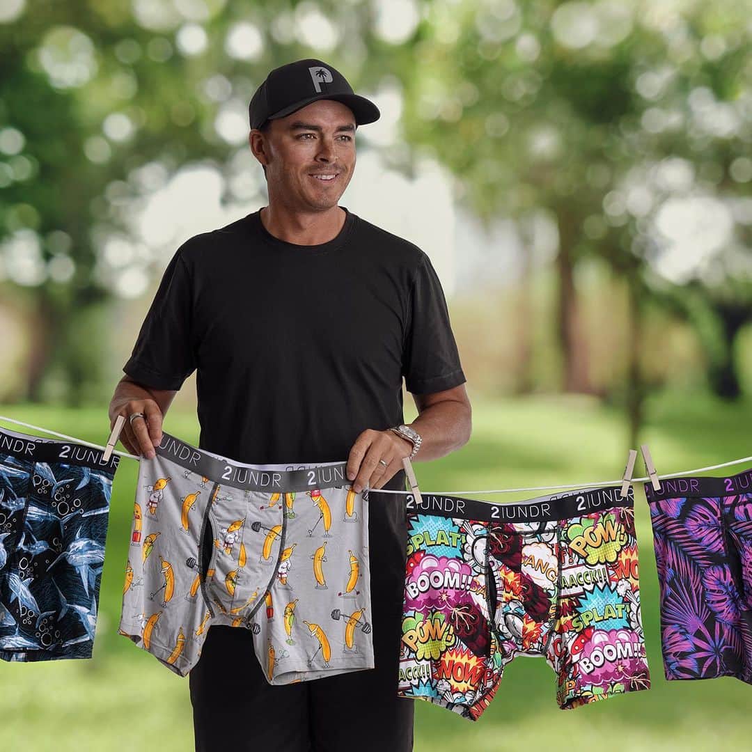 リッキー・ファウラーのインスタグラム：「Heard it’s #NationalUnderwearDay so I’m giving away a drawer full of the best underwear on the planet. Tag a buddy below and make sure you’re both following me + @2undr to enter. I’ll pick 3 winners next week for 7 pairs each.   P.S. Big sale going on at 2UNDR.com through Monday #JoeyPouch」