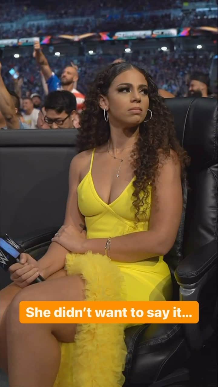 WWEのインスタグラム：「Sorry, @samanthairvinwwe… 😔🎤 #SummerSlam」