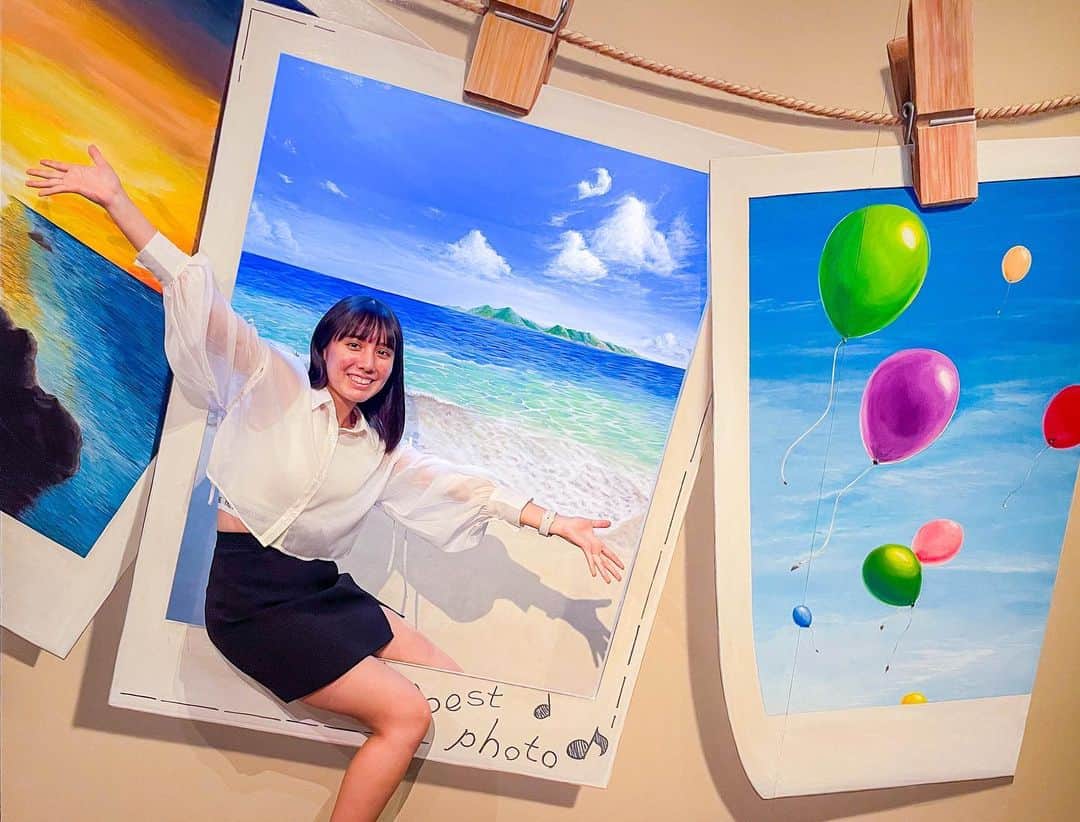 のインスタグラム：「お台場のトリックアート迷宮館に行きました✨不思議な絵が沢山あって楽しかったです💞 #お台場 #トリックアート #トリックアート迷宮館 #お出かけ #専門学生 #トリック」