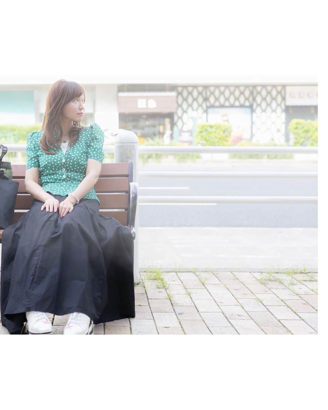 開高明日香のインスタグラム：「街角ポートレート〜三宮編〜のアップ出来てなかったモノたち、PART2📷 また撮ってもらいたいけど、今は流石に暑すぎるので。。。しばしお休み😉  #ポートレート #ポートレート撮影 #三宮 #神戸観光」