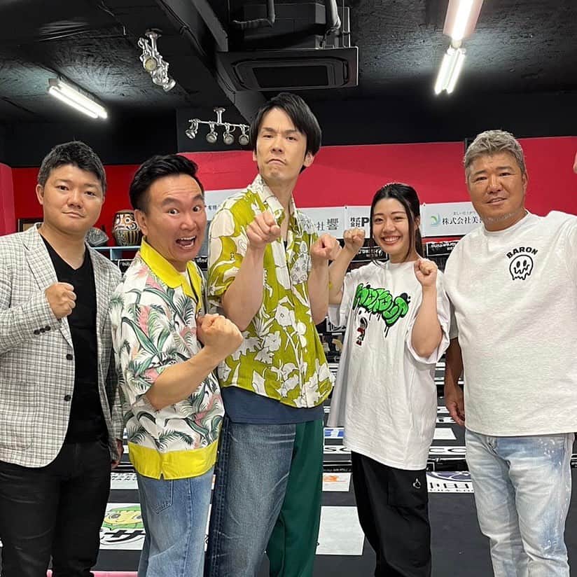 亀田姫月さんのインスタグラム写真 - (亀田姫月Instagram)「#かまいたちの知らんけど  にちょこっと出演しました😆  見逃した方はTVerで13日(日)までご覧頂けます！ 見どころ満載なので是非ご覧ください☺️  話題の#ビートdeトーヒ も一緒に踊っていただきました😍TikTokにアップしてるので見てね!  濱家さん、山内さんありがとうございました🙇‍♀️  #亀田姫月 #亀田史郎　#亀田大毅」8月6日 12時27分 - himechan333
