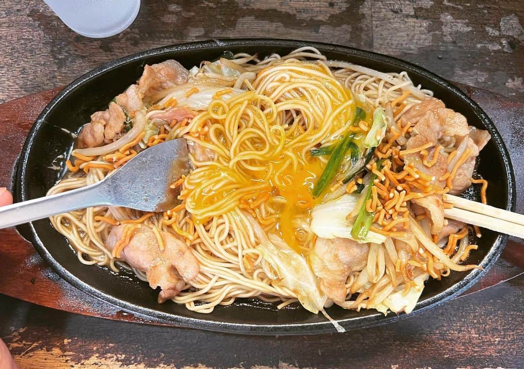 バカリズムのインスタグラム：「福岡飯 KENZO cafe」