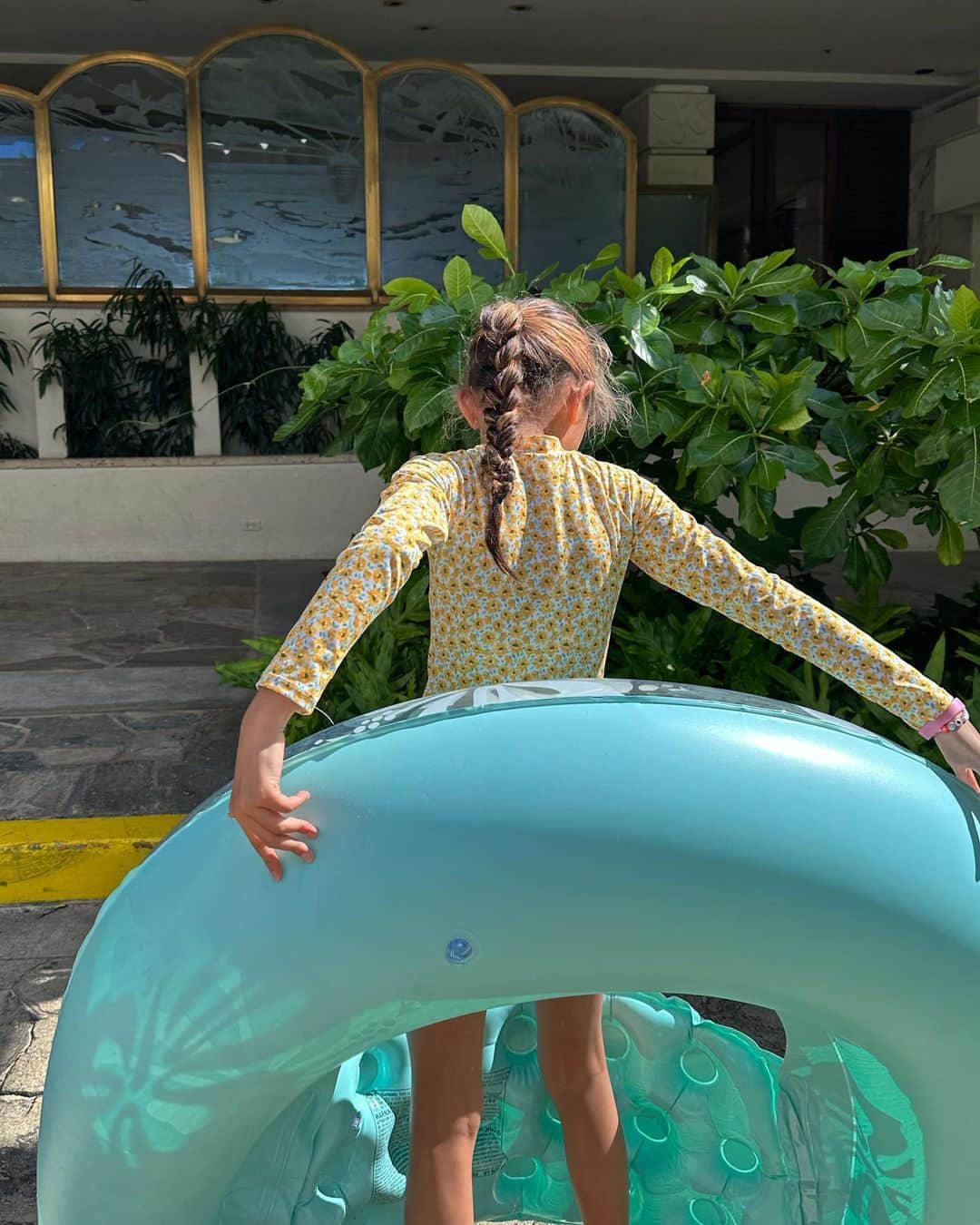 松本恵奈さんのインスタグラム写真 - (松本恵奈Instagram)「この水着可愛い♡そしてこのスタイル羨ましい😂 そろそろ脚の長さ抜かされそうだ。笑 #licoco」8月6日 12時50分 - ena1123