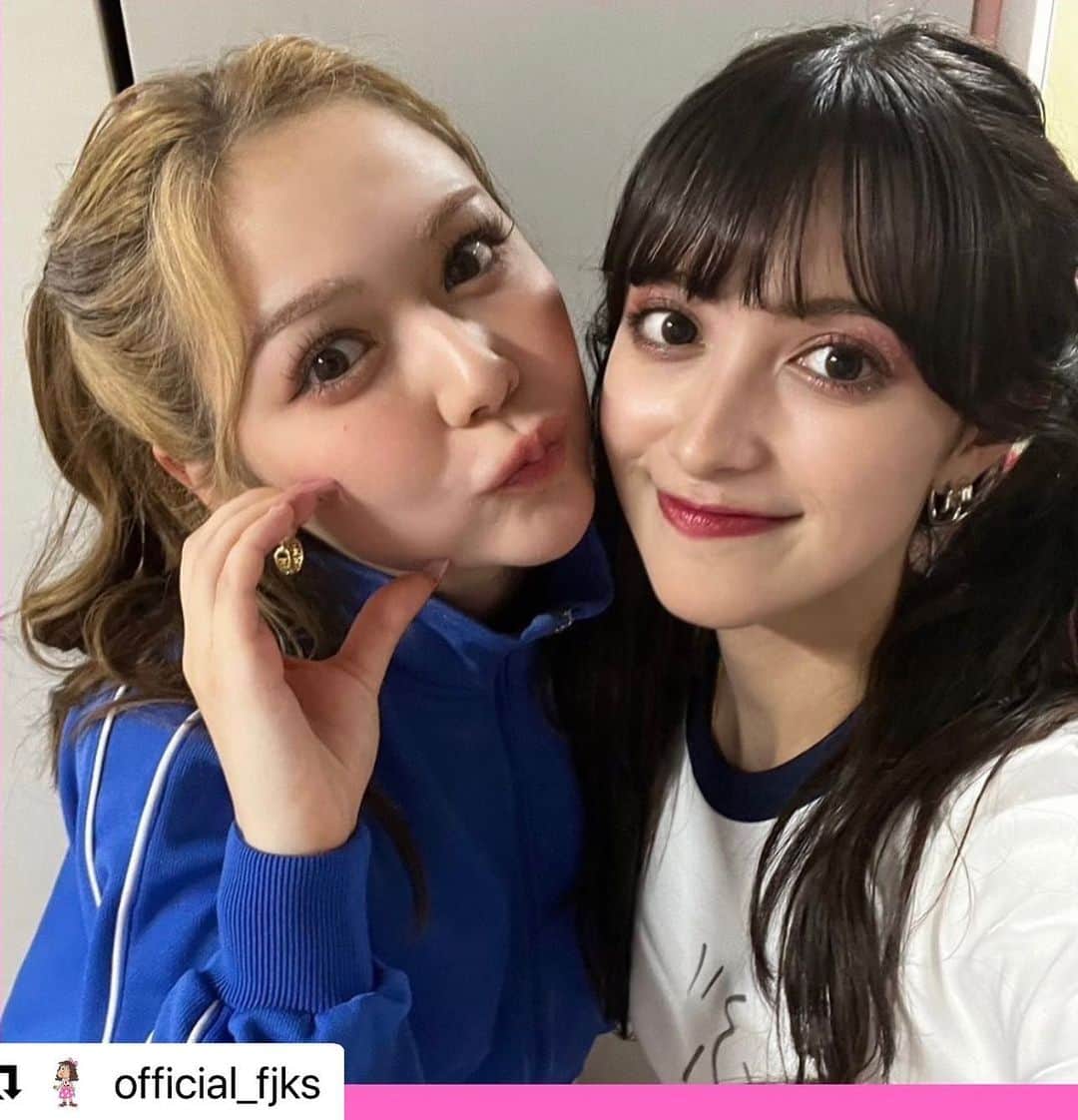 エブラヒミ椎菜のインスタグラム：「@official_fjks  今週もありがとうございました✨️ TIFでの物販にイベントに運動会まで盛り沢山で余韻ひたひた〜♡ また皆さんにお会い出来るように頑張ります🫧 ⁡ 青チームの合言葉は「バカしか勝たん❕」🏆 大好きなキャプテン村重さんともお写真撮って頂いたの〜✌🏻」