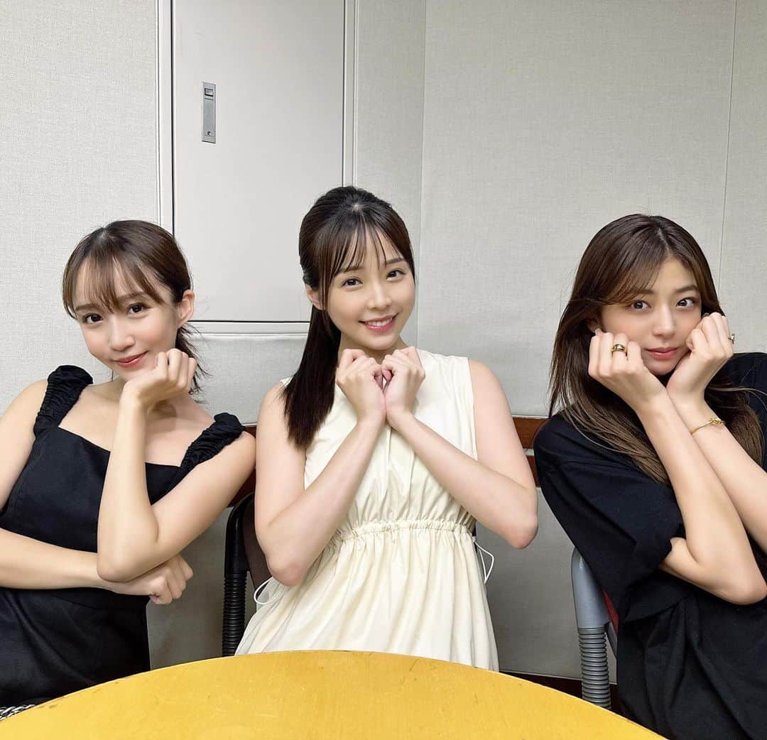 BABIのインスタグラム：「不仲で仲良し☺️」