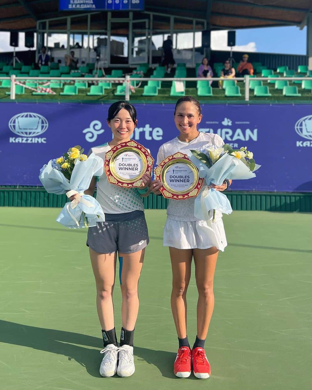 荒川晴菜のインスタグラム：「W25 Astana🇰🇿🏆  ダブルス優勝しました！🏅  えりさん毎試合沢山助けて下さりありがとうございました🥹 頼もしすぎました❤️‍🔥　@erikasematennis   いつも応援して下さってる皆様にいい報告ができて嬉しいです！これからも頑張りますので応援よろしくお願いします✊🏻  #湘南美容メディカルグループ #アオヤマスポーツ #カイロソフト #LMCU #タマチャンショップ  #Mueller #CWX #Anello #井村屋  #ハマリの健康食品  #lottojapan #Wilson」