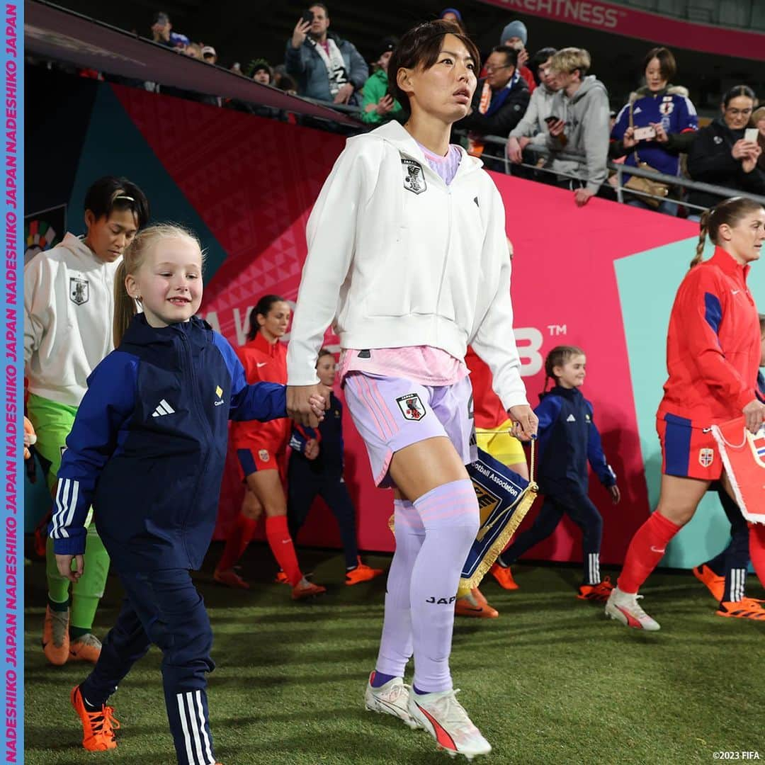 日本サッカー協会さんのインスタグラム写真 - (日本サッカー協会Instagram)「. 【2023.8.5 Photo Report①📸】  🏆FIFA 女子 #ワールドカップ 2023 🇦🇺🇳🇿 ⚔️ラウンド16 🇯🇵#なでしこジャパン 3-1 ノルウェー代表🇳🇴 ⌚️17:00(🇯🇵) 🏟Wellington Regional Stadium(ニュージーランド)  #山下杏也加(GK) #清水梨紗 #南萌華 #熊谷紗希(C) #宮澤ひなた #長野風花 #田中美南 #高橋はな #遠藤純 #長谷川唯 #藤野あおば  𝐒𝐔𝐁🔄  #田中桃子(GK) #平尾知佳(GK) #三宅史織 #杉田妃和 #猶本光 #植木理子 #林穂之香 #清家貴子 #守屋都弥 #浜野まいか #千葉玲海菜 #石川璃音  監督 #池田太  #なでニコ #FIFAWWC #夢への勇気を #jfa」8月6日 13時46分 - japanfootballassociation