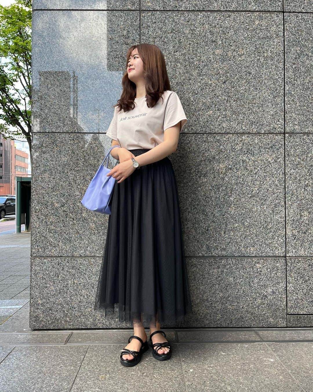 ropepicnic_credokayama さんのインスタグラム写真 - (ropepicnic_credokayama Instagram)「🩶  Tシャツ×チュールスカート    カジュアルなTシャツにチュールスカートを合わせて可愛らしさをプラスしました。  トップス #gdm53320  #tシャツ  #ロゴt   スカート #gdc53060  #チュールスカート  #ドットスカート   サンダル #gia13220  #サンダル  #2way   バッグ #gix63060  #洗えるバッグ  #ミニバッグ  #トートバッグ   詳しくは公式オンラインショップジャドールへ🫧  #ロペピクニック  #クレド岡山  #クレド岡山ロペピクニック  #クレドピクストレート  #クレドピクブルベ  #クレドピク165cm  #ropepicnic  #ropepicnic_snap」8月6日 14時03分 - ropepicnic_credokayama