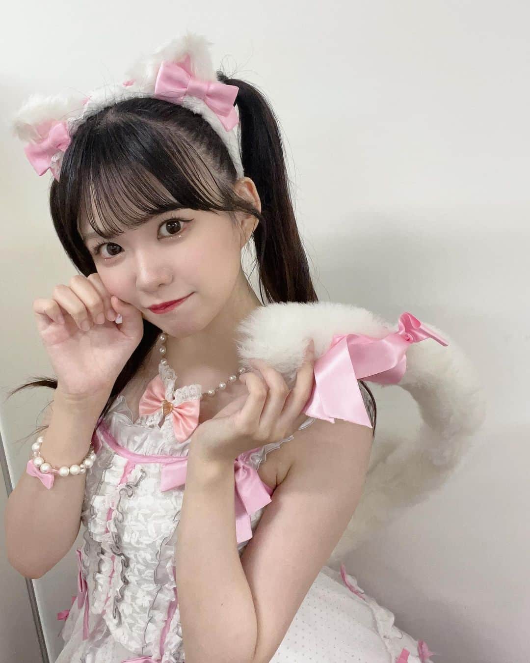 岡本彩夏さんのインスタグラム写真 - (岡本彩夏Instagram)「＊ ねこ、大放出🎀🐈 ・ #にゃん」8月6日 23時30分 - ayaka_okmt