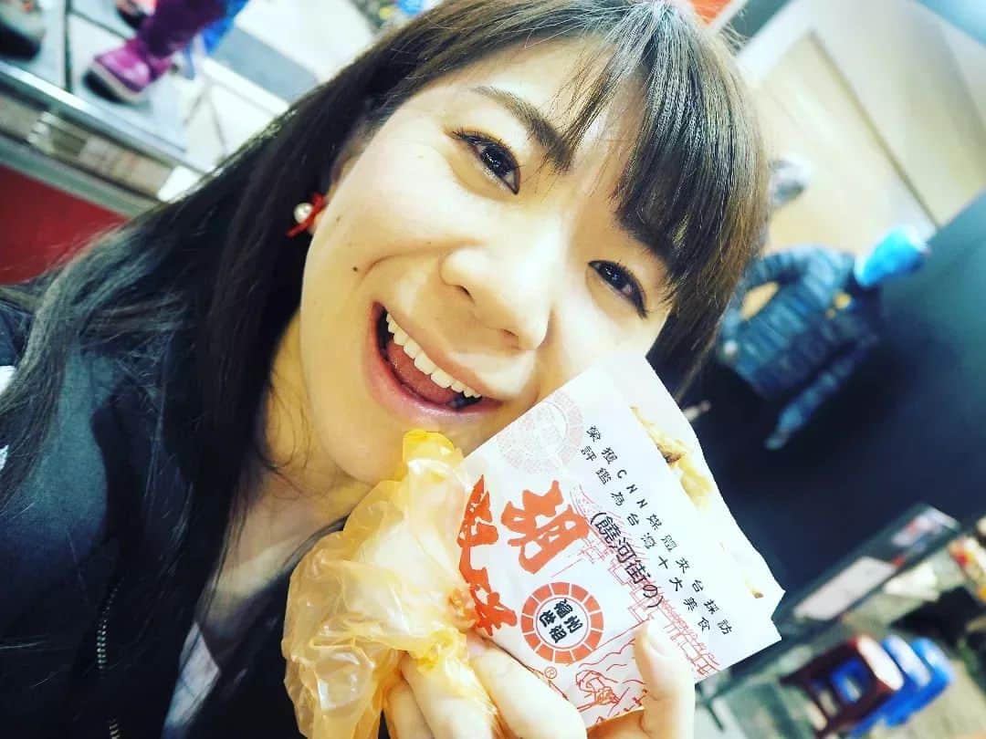 服部ひで子さんのインスタグラム写真 - (服部ひで子Instagram)「吉本新喜劇座員総選挙👑開催中‼️  【 ８月６日(日)残り８日】 毎日ありがとうございます！ ━━━━━━━━━━━━━━━━━━━━━━━ 🍀吉本座員総選挙2023🍀  ◆10/8(日)「吉本新喜劇まつり」の出演者を決める総選挙。  ◆上位２５名 ＋ 世代別じゃんけんの勝者５名。  ◆投票期間【6/28～8/13】  ◆１日１回投票可能。(座員３名を選出) ━━━━━━━━━━━━━━━━━━━━━━━ 投票ページ(吉本新喜劇座員総選挙ホームページ)へのアクセスは、ストーリーズにリンク貼っております💡  【 投票の方法 】 1️⃣よしもとチケットサイト   FANY IDへ登録(無料)。  2️⃣吉本新喜劇座員総選挙HPへアクセス   １日１回、座員３名を選んで投票。  #吉本新喜劇 #服部ひで子  #吉本新喜劇座員総選挙」8月6日 23時59分 - hideko_hattori