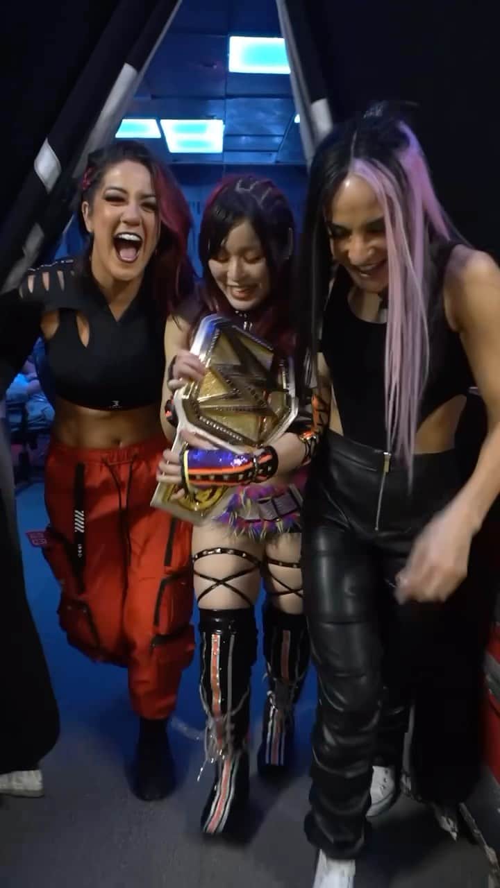 WWEのインスタグラム：「What a night at #SummerSlam! 😄」