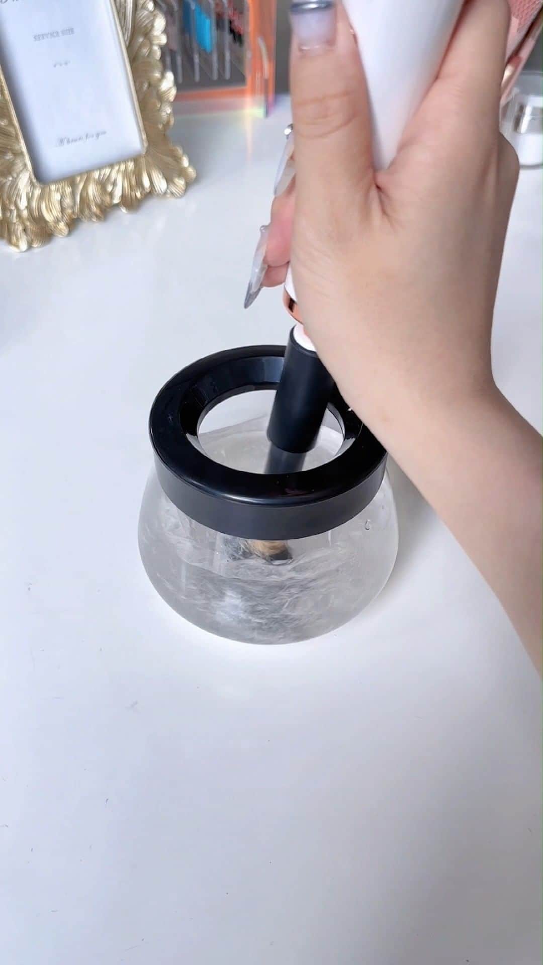 SHEINのインスタグラム：「Put a fresh spin on makeup tool maintenance 🖌️🫧💫 No, LITERALLY 😉   🔎 15508859  #SHEIN #SHEINforAll #SHEINstyle #fashion #chic #saveinstyle」