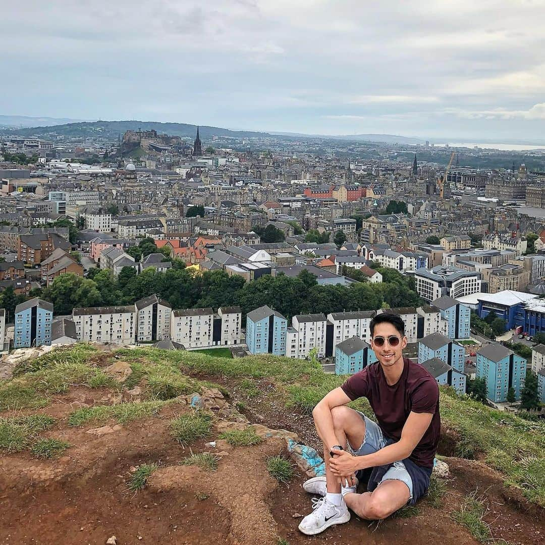 ジェレミー・テンさんのインスタグラム写真 - (ジェレミー・テンInstagram)「To be continued…   #Travel #Edinburgh #Scotland #Backpacking #SoloTravel #Adventure #Hiking #Views」8月6日 23時55分 - jeremyjten