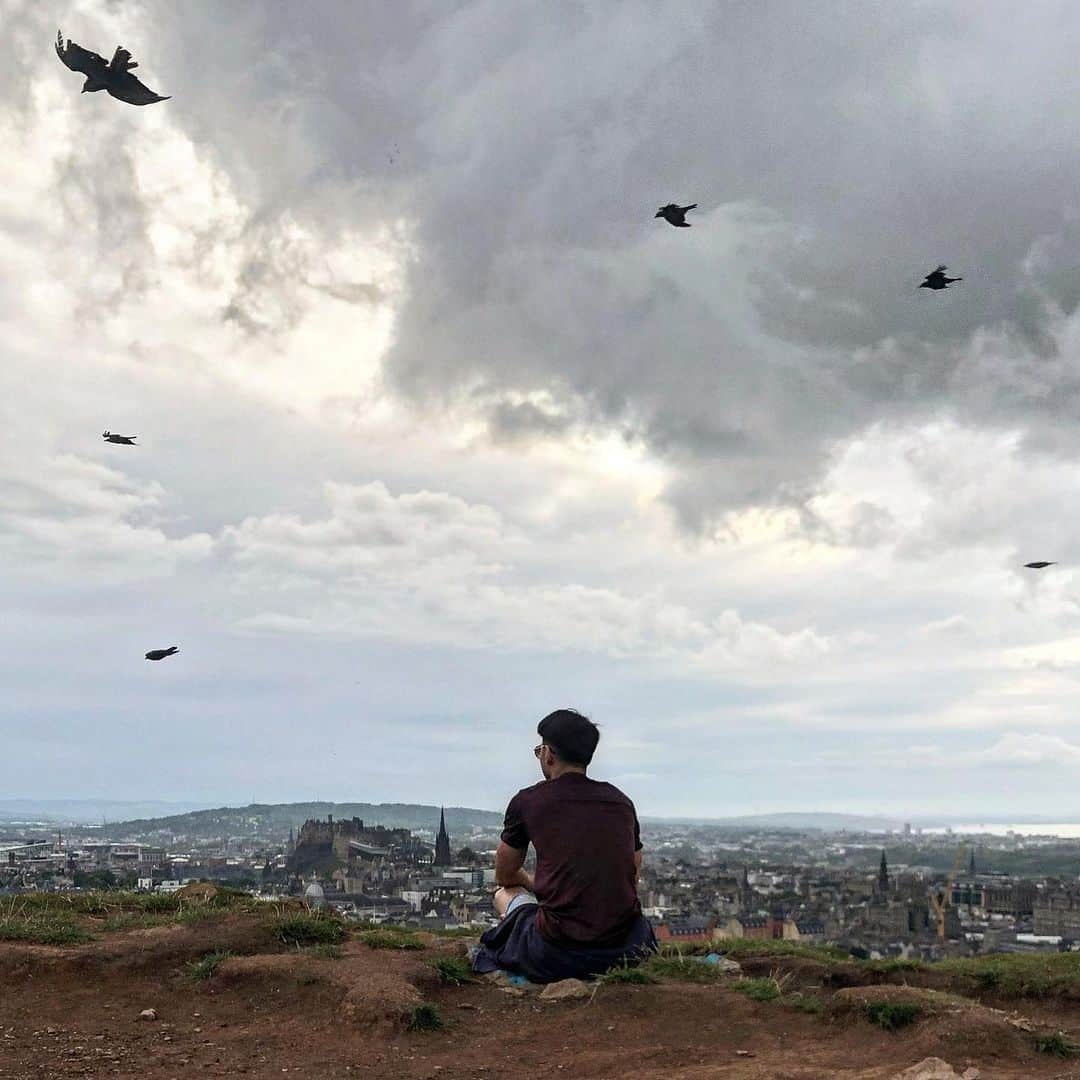 ジェレミー・テンさんのインスタグラム写真 - (ジェレミー・テンInstagram)「To be continued…   #Travel #Edinburgh #Scotland #Backpacking #SoloTravel #Adventure #Hiking #Views」8月6日 23時55分 - jeremyjten