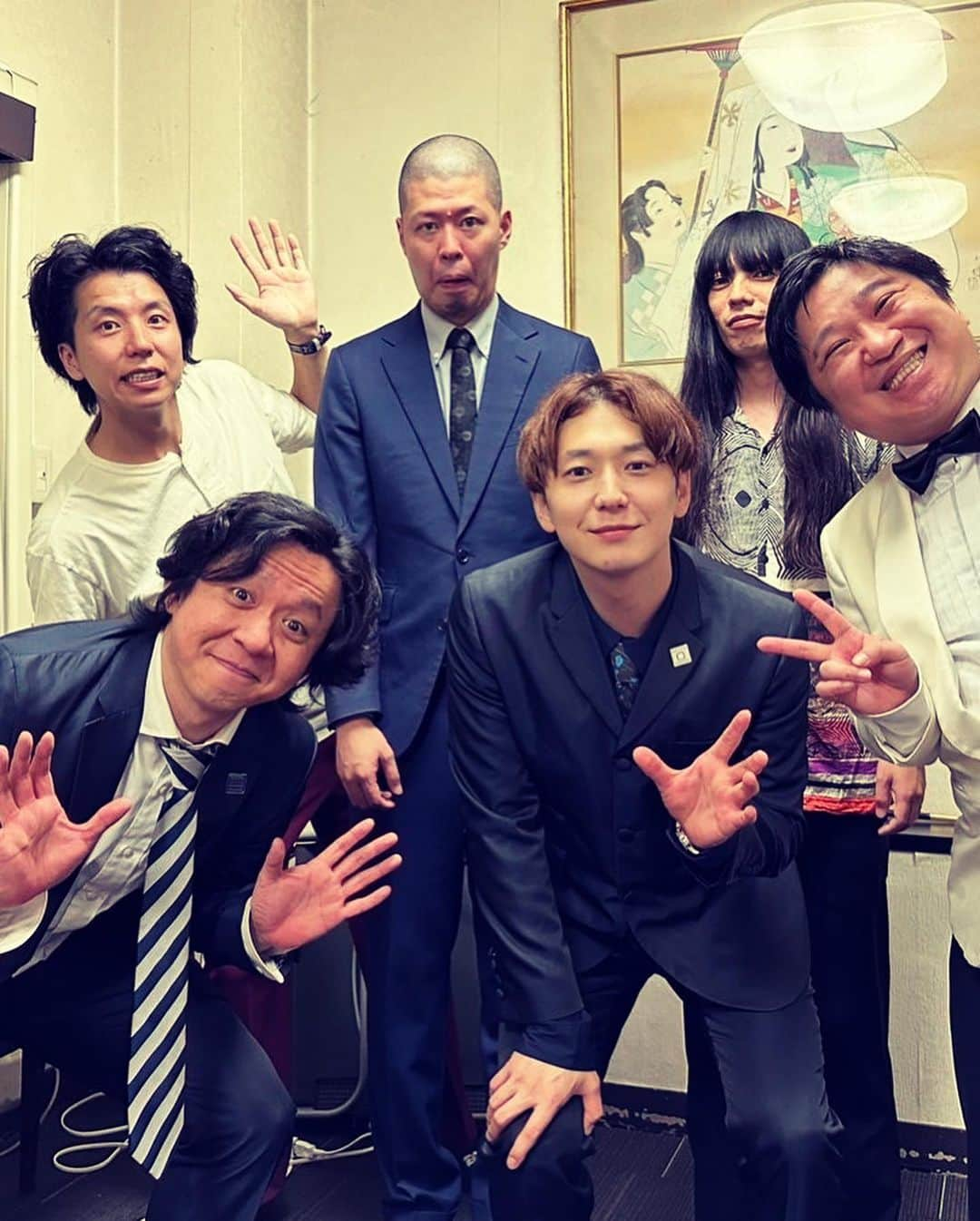 小野竜輔さんのインスタグラム写真 - (小野竜輔Instagram)「沼祇熊ツアーありがとうございました！ 熊本も沼津も祇園もどこもかしこも皆様のおかげで人生絶頂大興奮嬉しいでした！  一度でも見ていただいた方、お花やバルーンを出していただいた方、必ずや何かしらの形で恩返しさせてくだせぇ！  幸せでした！  #ぬまぎぐま #沼祇熊」8月7日 0時13分 - onodora0813