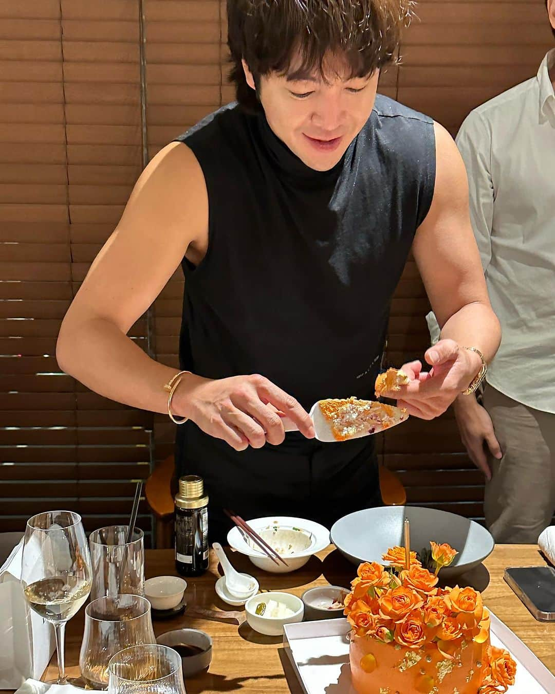 チャン・グンソクさんのインスタグラム写真 - (チャン・グンソクInstagram)「Still ing 🥳😏🎉🙌🏻🎂🔥」8月6日 16時08分 - _asia_prince_jks