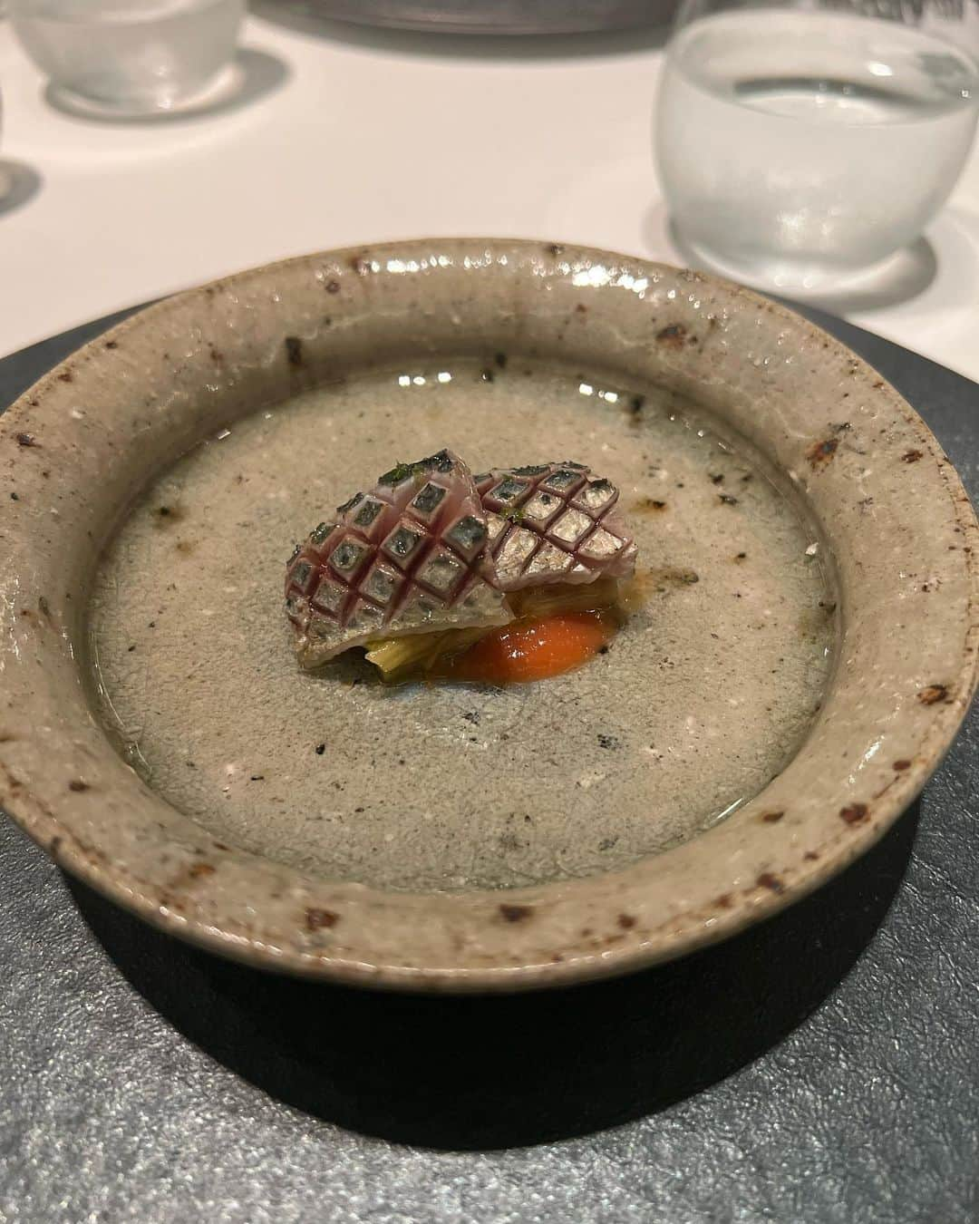 メイサさんのインスタグラム写真 - (メイサInstagram)「クレープジュゼットほんと好き🍽️  どのお料理も美しく美味しかったです✨  最近高めのポニー率高めなのですが 他に私に似合いそうなヘアアレンジってありますか？🥹  #フレンチ#スイーツ#青山#甘党女子#グルメ好きな人と繋がりたい#六本木ポセイドン#ポセイドン六本木#メゾンドボーテ#本当に売れてて可愛いキャバ嬢はメゾンドボーテ #メイサ# sexy#dress#resort#asiangirls #taipei#kawaii #셀카#셀카그램#攝影#旅遊攝影」8月6日 16時22分 - meisa_0728