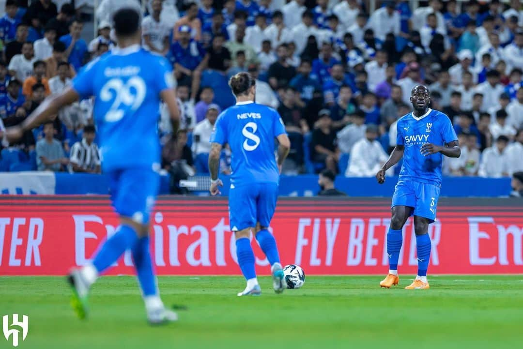 カリドゥ・クリバリさんのインスタグラム写真 - (カリドゥ・クリバリInstagram)「📸 #AlHilal 🆚 Al-Ittihad 3-1  ⚽️ #KingSalmanClubCup  💪🏿 #KK」8月6日 17時09分 - kkoulibaly26