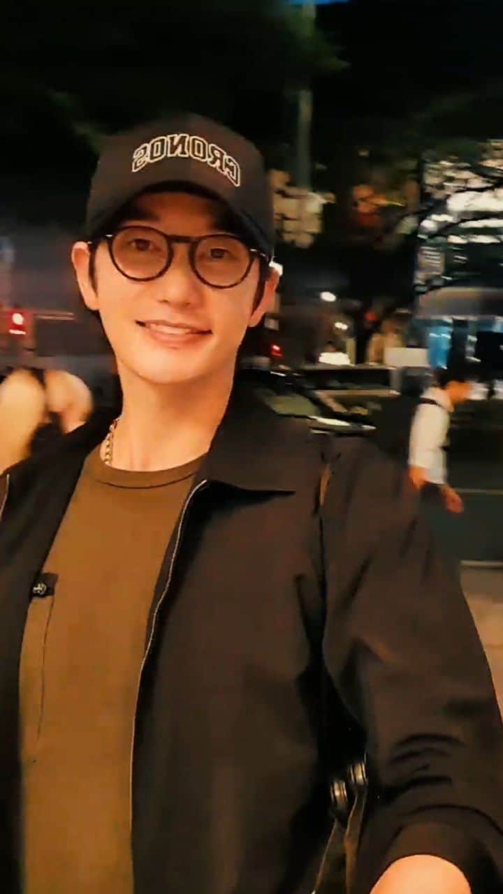 パク・シフのインスタグラム：「❤ #parksihoo #travel #일상」