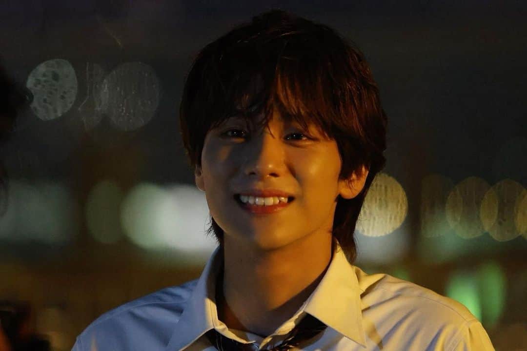 のインスタグラム：「「最高の教師」第4話そして「最高の生徒」第3話、藤原回ご視聴ありがとうございました！  藤原の過去が明らかになりました。  伴が伝えてくれた言葉ひとつひとつが 不器用な藤原を動かしてくれました。 「ありがとう」よりも「やっぱすげえな」が出たのは 藤原が一歩前にまたひとつ成長した証だと思います。 「生きた証」になりました。  BeStarに戻って来れてよかった😌  来週もお楽しみに！ 見逃し配信はTVerでご覧下さい！  @saikyo_ntv  @z_drama_ntv  #藤原大志」