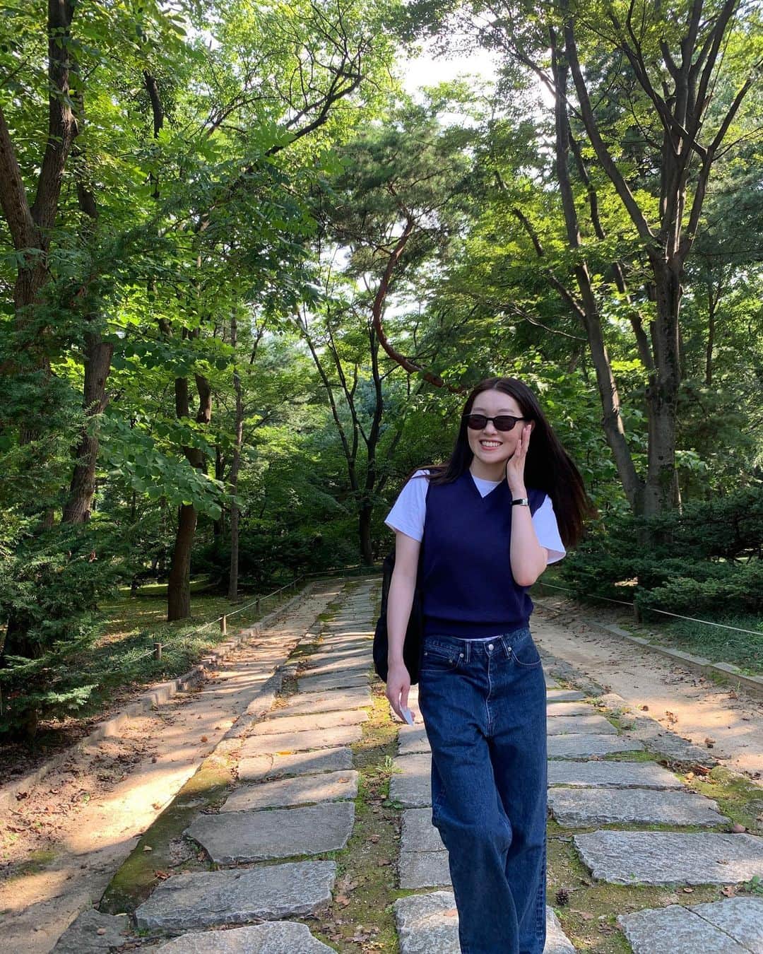 柴田ひかりのインスタグラム：「😬☀️」