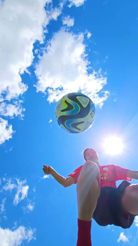 あああつしのインスタグラム：「Cool soccer⚽  #inac神戸 #女子サッカー #soccer #なでしこジャパン  W/ @mint._.oo」