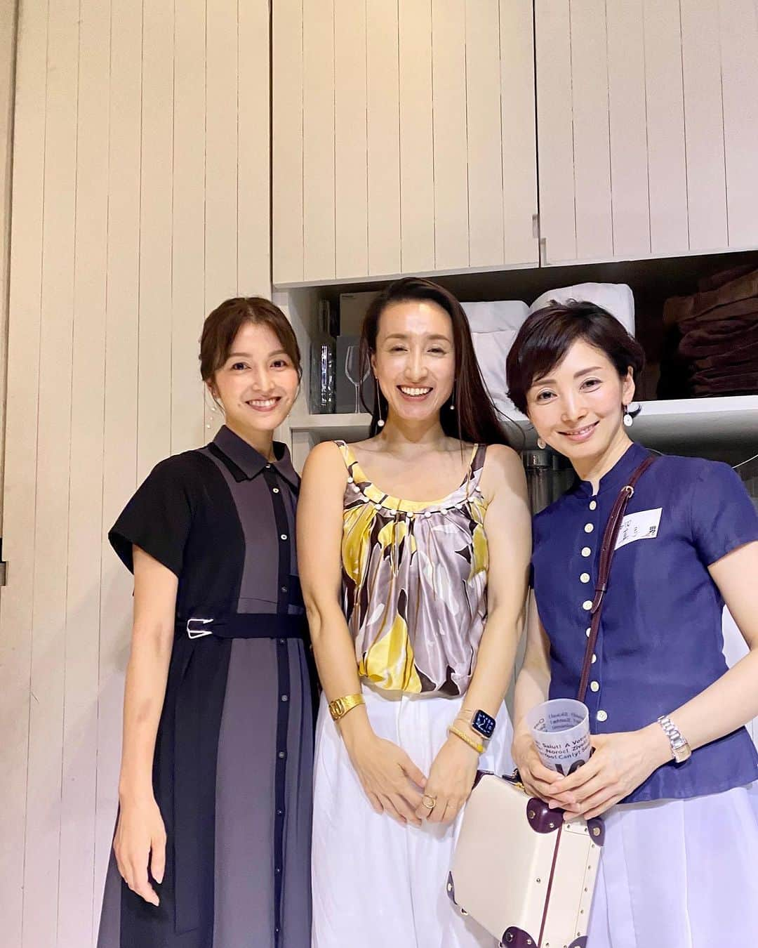 塩田真弓のインスタグラム：「少し前にレアなメンバーで うれしいサプライズ遭遇🥰 #福田典子　#前田海嘉」