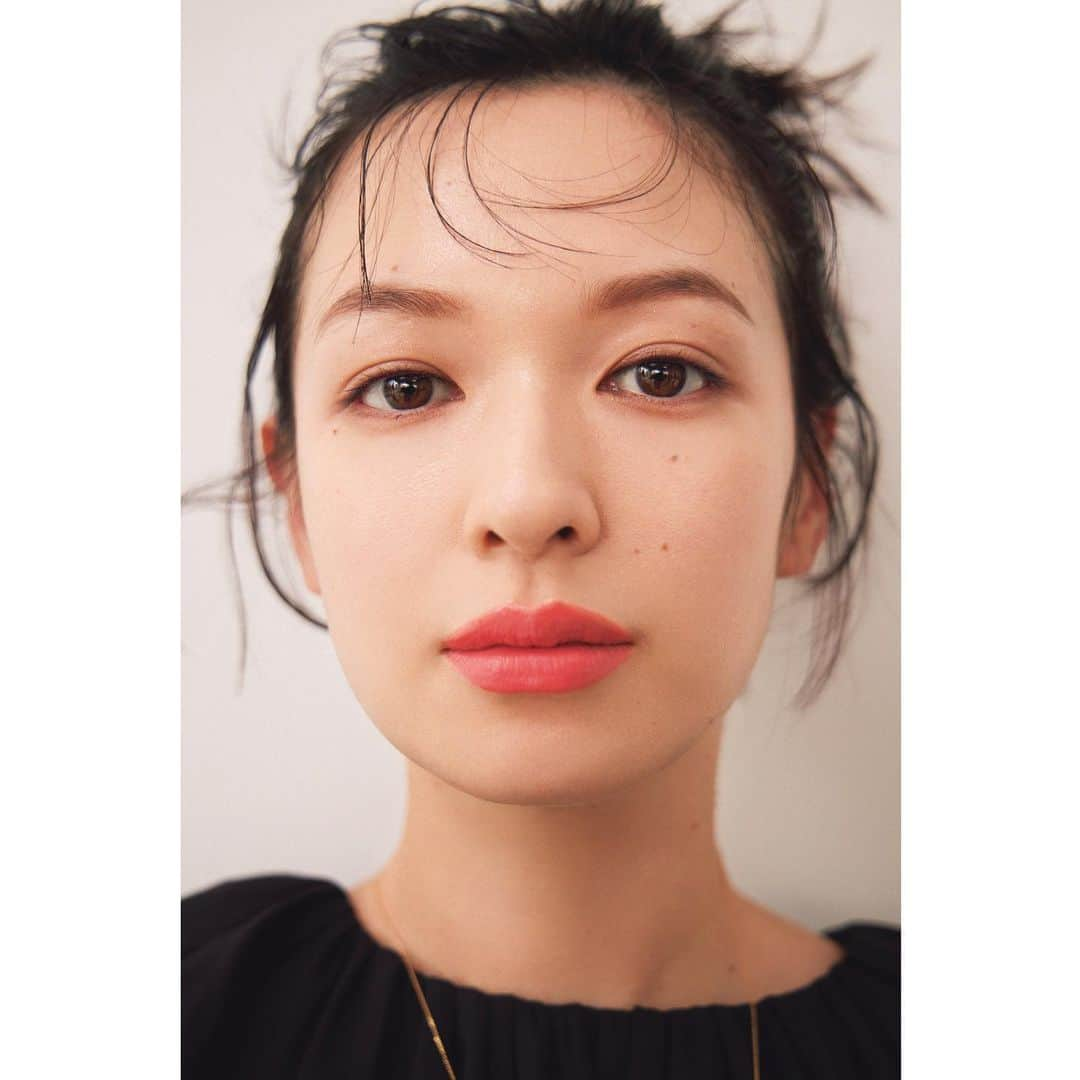 河嶋希さんのインスタグラム写真 - (河嶋希Instagram)「@baila_magazine 8.9月合併号　　ファッションに合わせて洒落顔メイク提案してますー#森絵梨佳#佐藤晴美#河嶋希」8月7日 1時08分 - kawashimanozomi_official