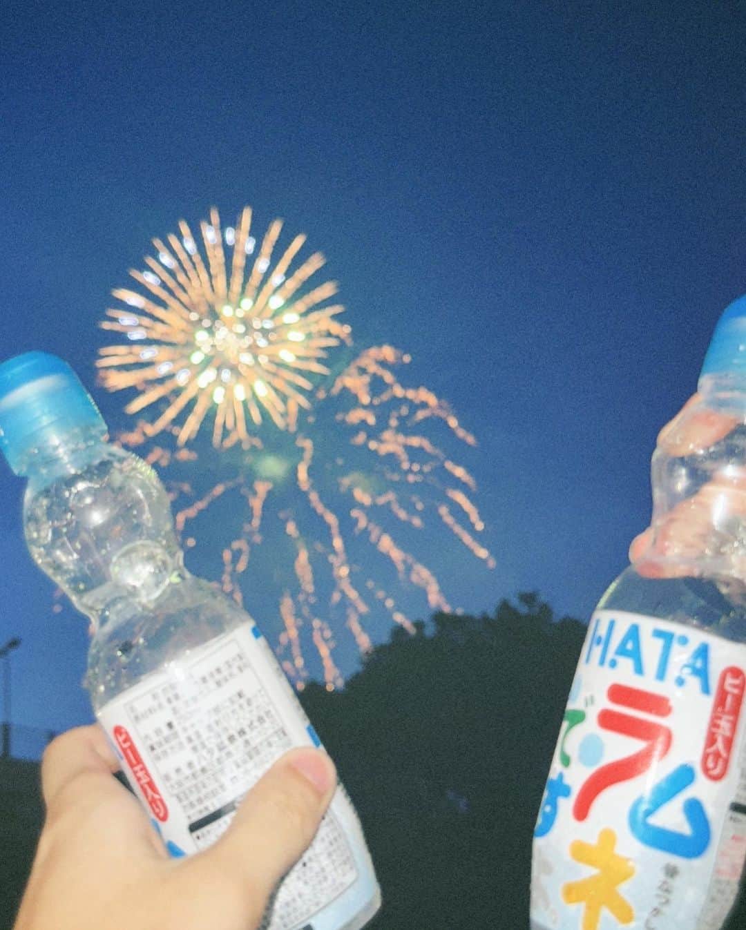 のインスタグラム：「花火行ってきました！  最高だったなぁ  来年もまたいこーっと！  #杢代和人  #山下幸輝」