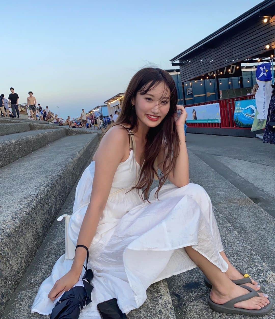 のインスタグラム：「. 花火見れた良かった🎆 . #ootd #江ノ島」