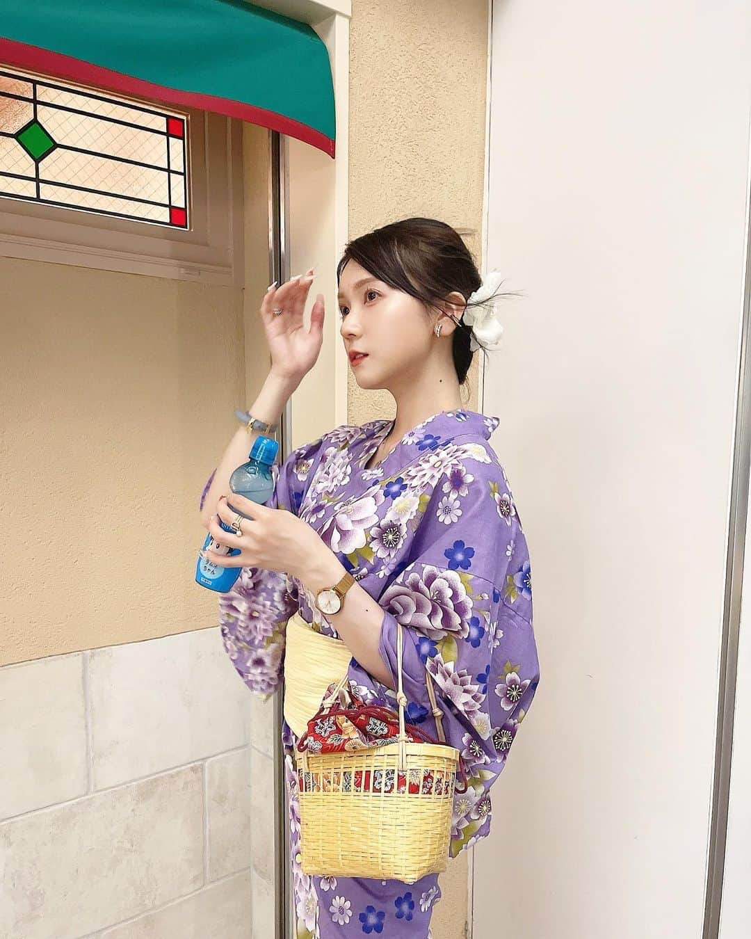 小瀬黎奈さんのインスタグラム写真 - (小瀬黎奈Instagram)「花火大会〜〜。🧏🏻‍♀️ ❤︎🎆」8月6日 21時11分 - 922_reina