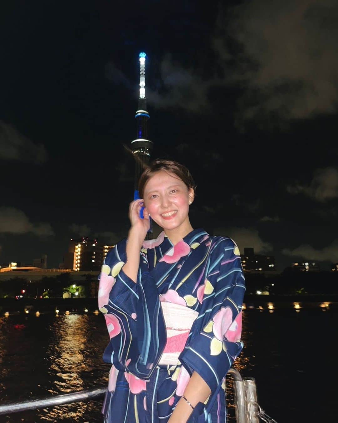 小林優希のインスタグラム：「お久しぶりの浴衣🌝」