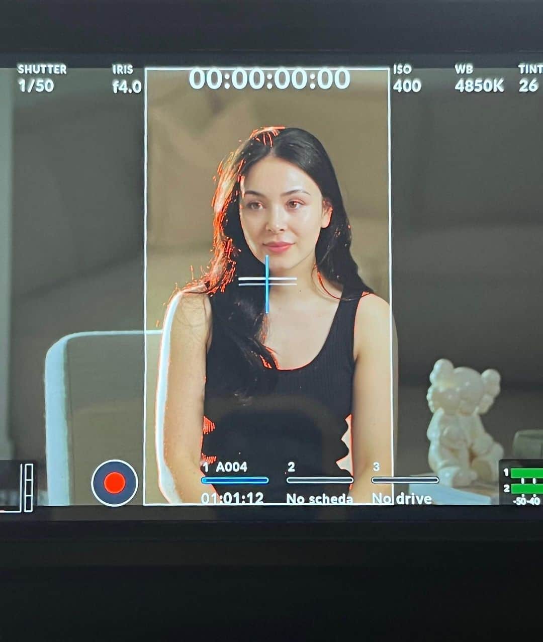 エレナ・アレジ・後藤のインスタグラム：「starting to shoot some visuals for… 🧖‍♀️🫧」