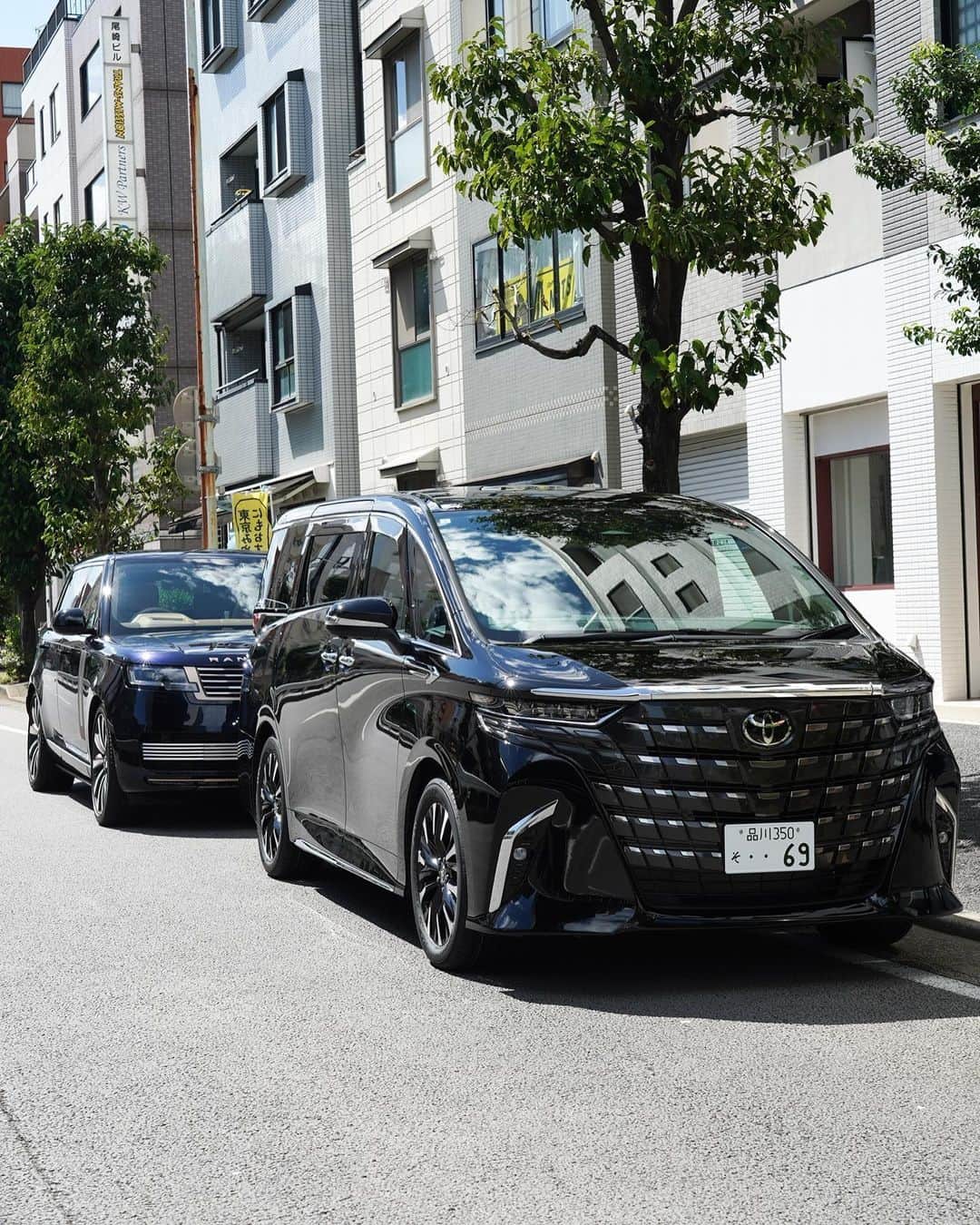 AK-69さんのインスタグラム写真 - (AK-69Instagram)「- - Finally got a all brand new Alphard🔥  #AllNewAlphard #Alphard #ツアーから帰ってきたら納車されとった」8月6日 21時44分 - ak69_official