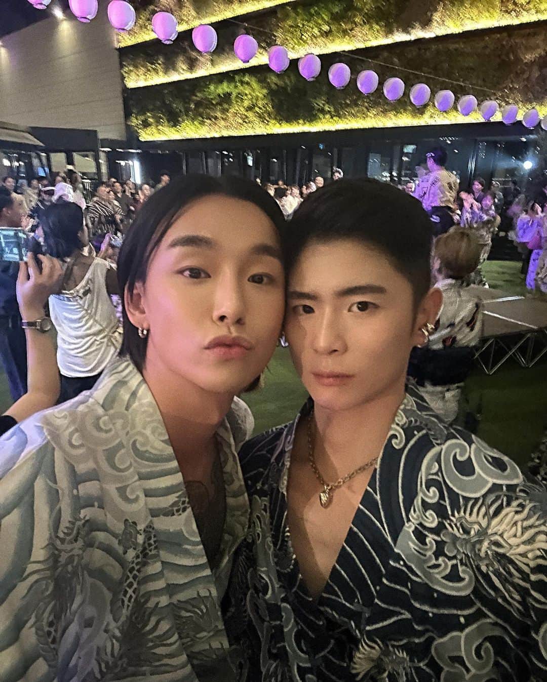 Noah（ノア）のインスタグラム：「@keitamaruyama 盆踊り🏮🎊  久しぶりの開催に参加できて嬉しかったです！ 良い夏の思い出が作れました！ ありがとうございます♥️  #TaikiNoah#KeitaMaruyama#盆踊り」