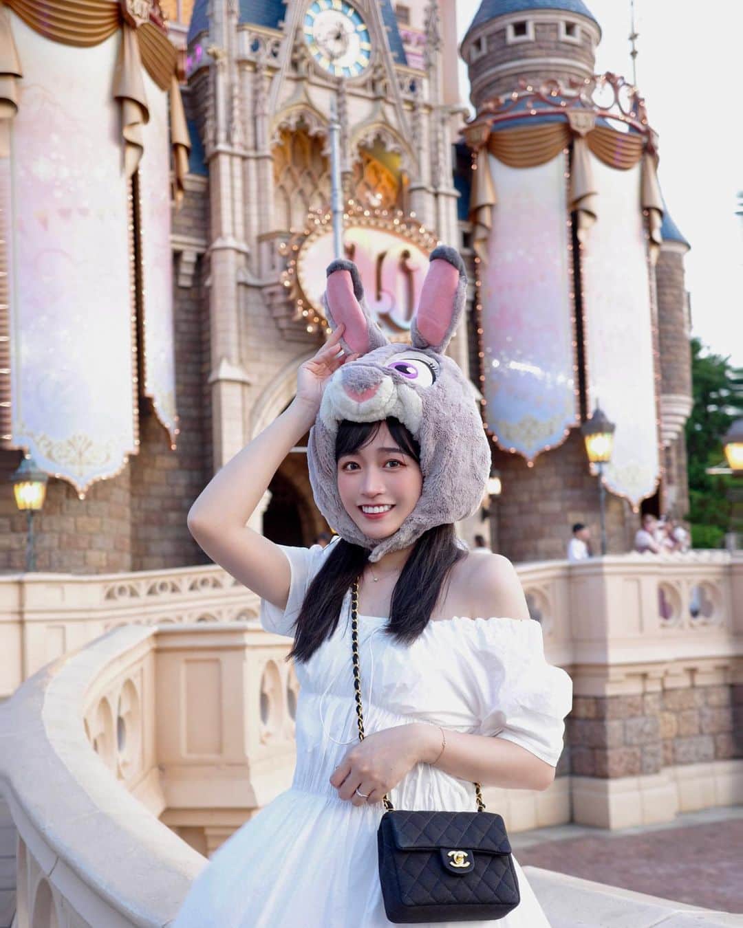 のインスタグラム：「🏰🇯🇵𝑫𝒊𝒔𝒏𝒆𝒚 𝒅𝒂𝒚🐰ꔛ˚ ༘🏰 充滿快樂的地方︎◝︎(◜▿︎◝)◜︎」
