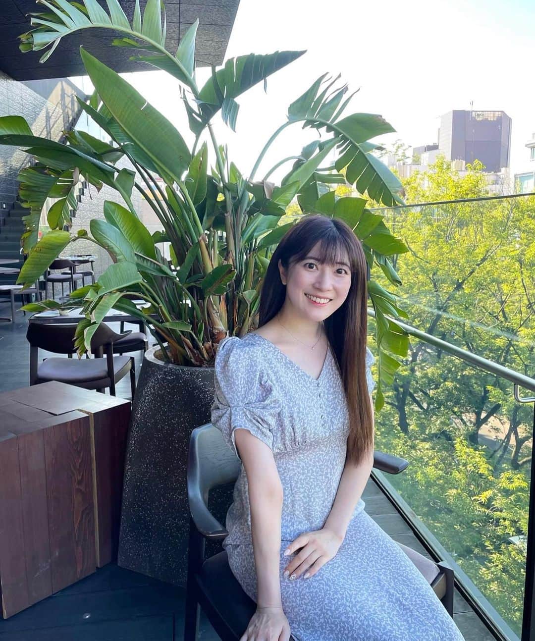 のインスタグラム：「テラスでお茶してる時間、好きです♡  #表参道カフェ #東京カフェ #東京カフェ巡り #tokyocafe #omotesandou」