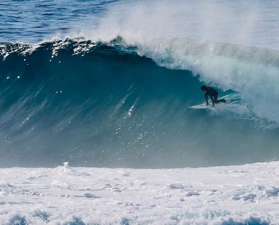 佐藤魁さんのインスタグラム写真 - (佐藤魁Instagram)「. . . #感謝  #アニッチャ note  #volcom#downforthis @volcomsurf  @volcomjapan @volcom #downforthis  #どこからきて  #何ができて   @adachi.keiyuseikeigeka#サーファーの為の整形外科　@dhdsurf @dhdsurfjapan @eyevan_official  @eyevol_official @maneuverline.surf.jp  @octopusisreal @futurefins  #bullz.inc  #感じる #surf  #気持ち　#満ちる #もとめていること #ride nolimettoyou  @naoyakimoto  #frame」8月6日 22時34分 - guy.kid__