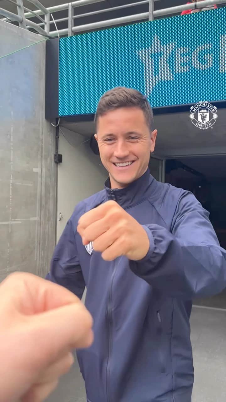 アンデル・エレーラのインスタグラム：「Reunited 🤜🤛 ❤️  #MUFC #ManUtd #AnderHerrera #Dublin」