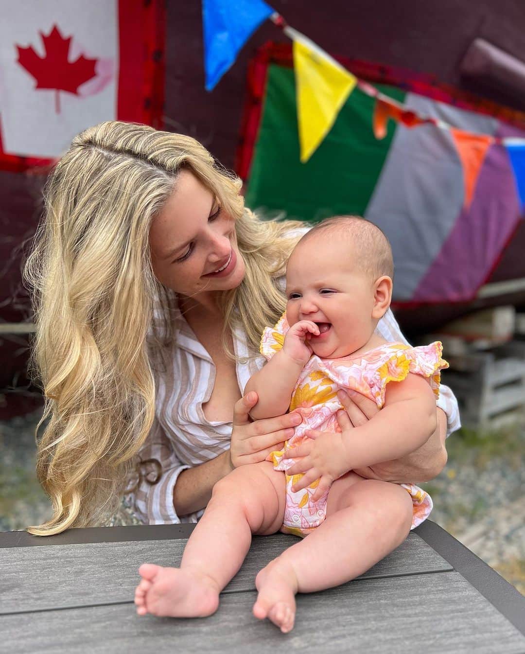 Stephanie Brantonのインスタグラム：「🌊☀️❤️🙏🇨🇦✨」