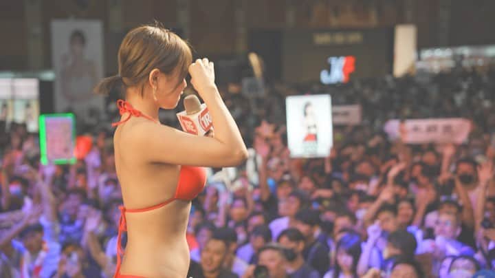 本郷愛のインスタグラム：「TRE3日間、たくさんの海外ファンの方とお会いできて最高の思い出になりました！会いに来てくれたみんな本当にありがとう❤️ 我爱大家！希望還能再見🇹🇼」