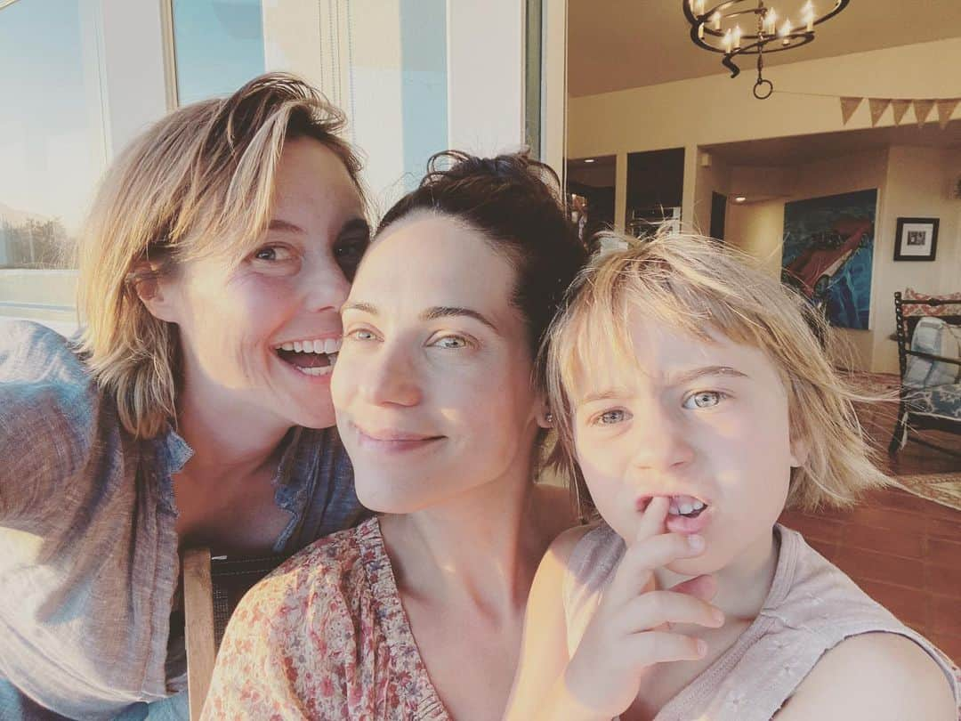 リンジー・フォンセカのインスタグラム：「A trip filled with so much love and gratitude. (I’m also fucking exhausted, but duh) @ashleywilliamsandcompany and fam- couldn’t love you more. #santabarbara #ojai」