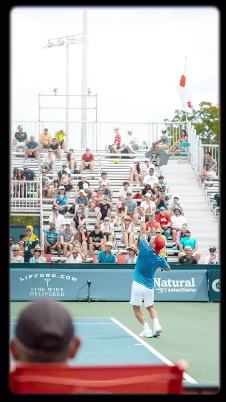 ディエゴ・シュワルツマンのインスタグラム：「Main draw @nbotoronto 🏃😬🤨📸」