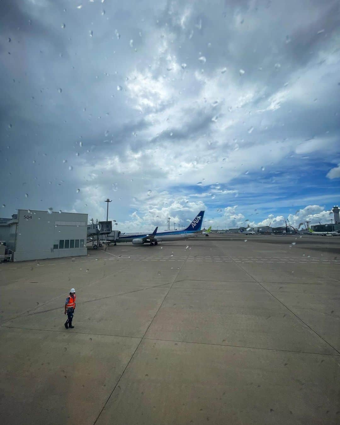 井口卓人さんのインスタグラム写真 - (井口卓人Instagram)「台風の心配もありますが、これから西に移動です✈️」8月7日 9時51分 - takutoiguchi