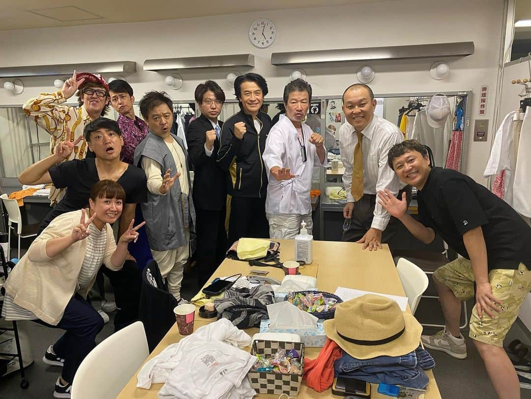 川口徹道さんのインスタグラム写真 - (川口徹道Instagram)「『ルミネtheよしもと』  木村班SPコメディ千秋楽  #木村祐一　さんと #千原せいじ さんとTORA TORA TORA踊れるなんて！最高か！！  次回は新作。  #トラ力士 #トラと力士が愛しあって産まれた化け物 #torarikishi #tigersumowrestler #MAX #TORATORATORA #寅寅寅」8月7日 10時03分 - tetsumichi0609