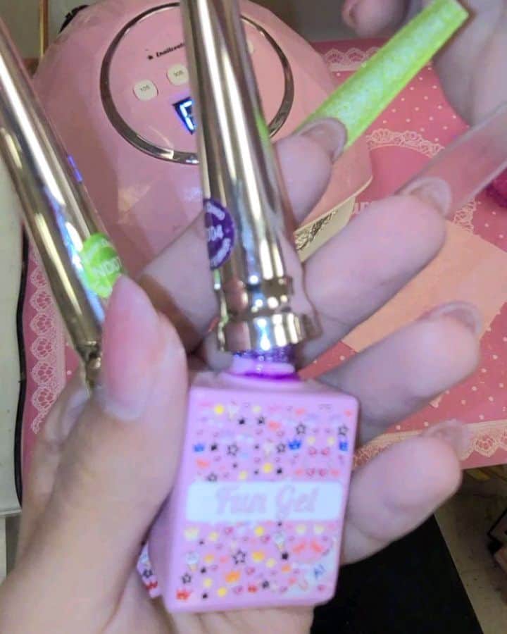 Max Estradaのインスタグラム：「Enailcouture.com neon disco flash gels reflective diamond glitter gels  Enailcouture.com shinee star glitter gel top coats, no wipe formula. Vegan,  Hypoallergenic and hema free.  Made in America 🇺🇸  Enailcouture.com  #nailartwow #gelpolish #nailsartvideos #nails #gelnails #nailart #notd #nailcolor #nailsalon #nailsalon #nailsvideotutorial #nailtech #nailsupply #nailsonfleek #fyp #nailsart」