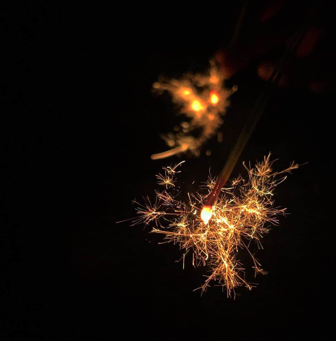 山川 二千翔のインスタグラム：「夏の風物詩🎇」