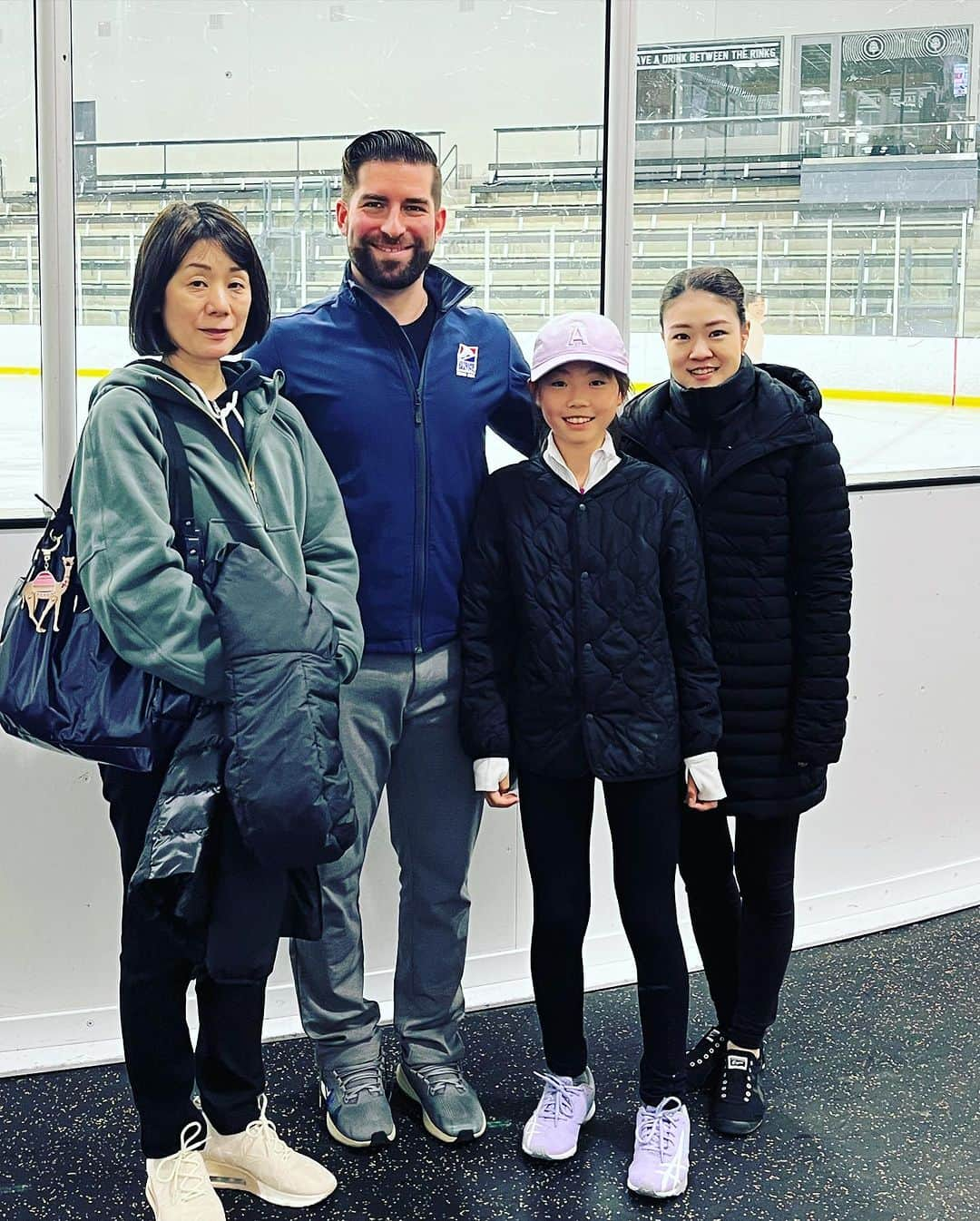 ネイサン・バーソロメイさんのインスタグラム写真 - (ネイサン・バーソロメイInstagram)「Had such an awesome time working with these great athletes! 🇯🇵 we will see you again next time!  どうもありがとうございます @sy_vic.1025 @oginoelisa @kuri_sae_0731 @mayu.mayu_skate @skate_lovemai827」8月7日 5時13分 - natebartholomay